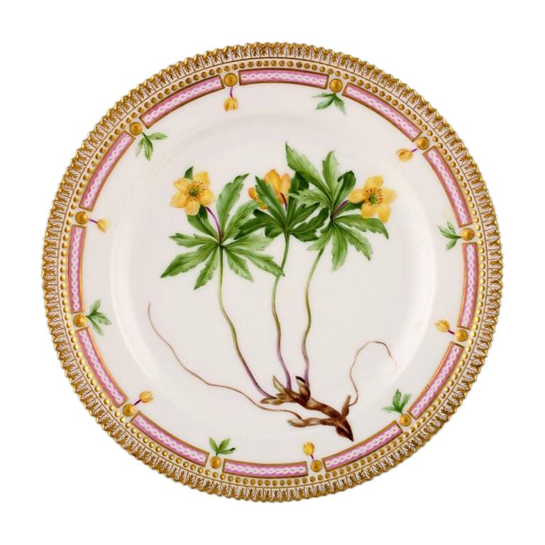 Royal Copenhagen Flora Danica Lunch Plate, Model Number 20/3550