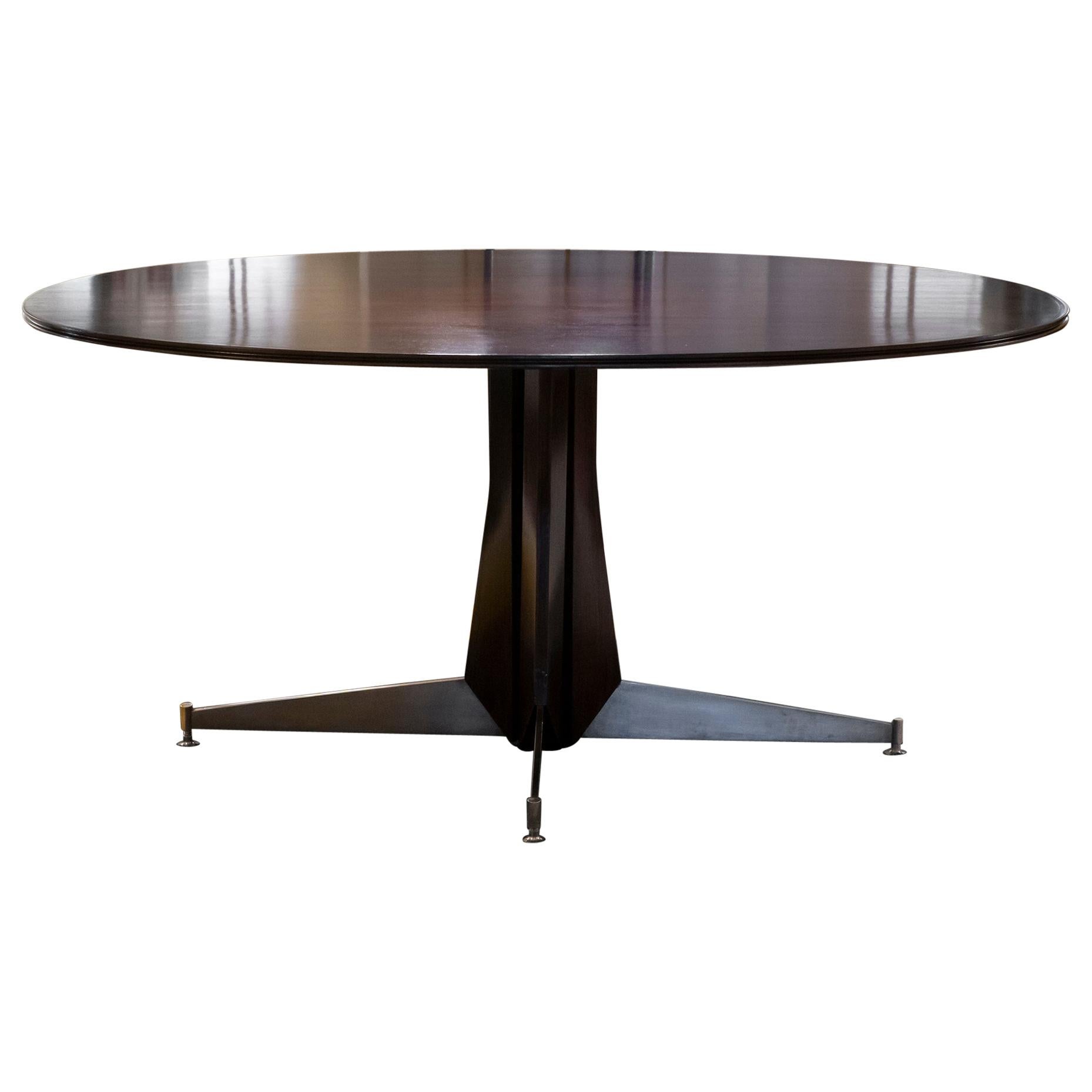 Mid Century Modern Oval Wood Dining Table, Brass Details, Italy, 1950s.
