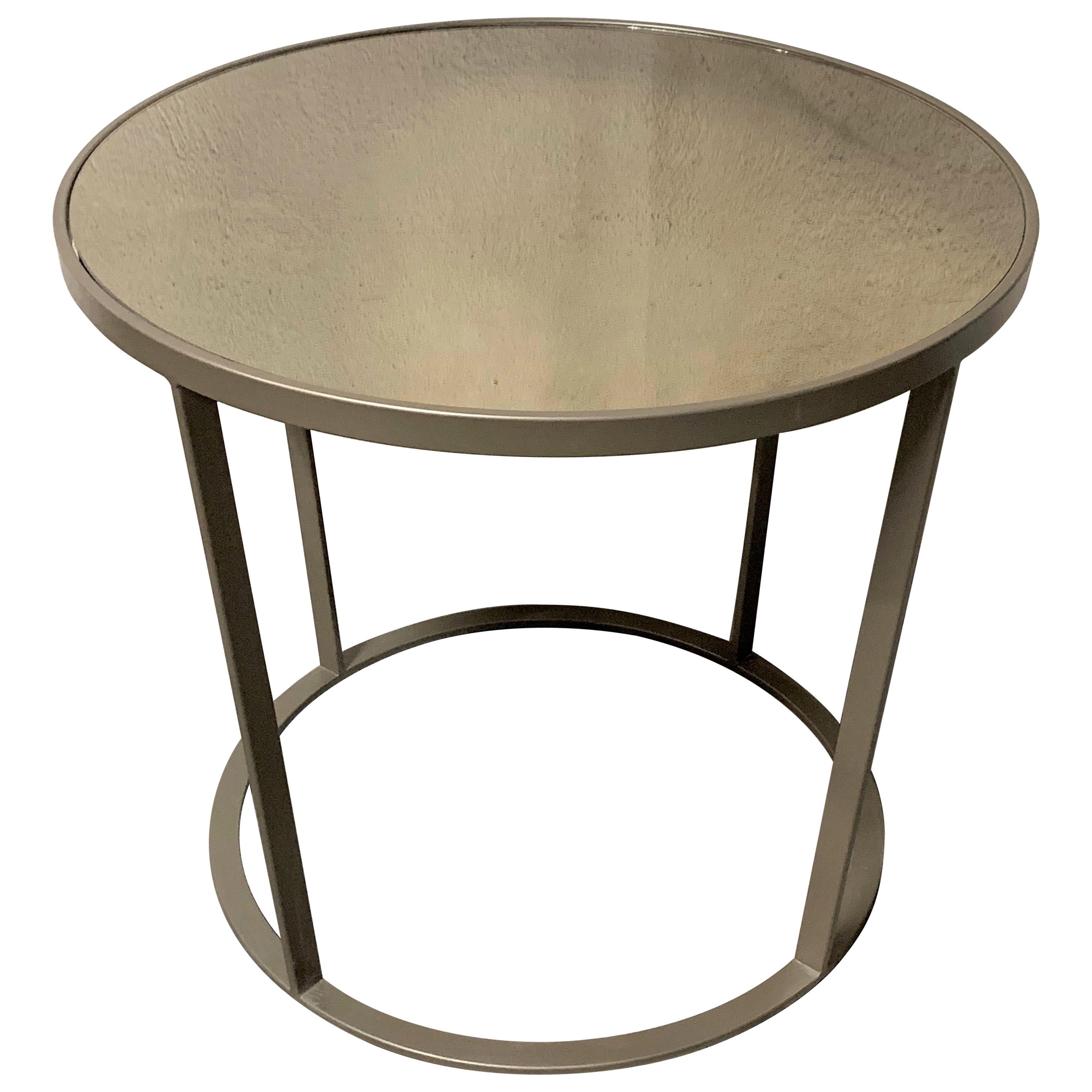 Nouvelle table basse ou d'appoint couleur champagne avec plateau en verre miroir fumé
