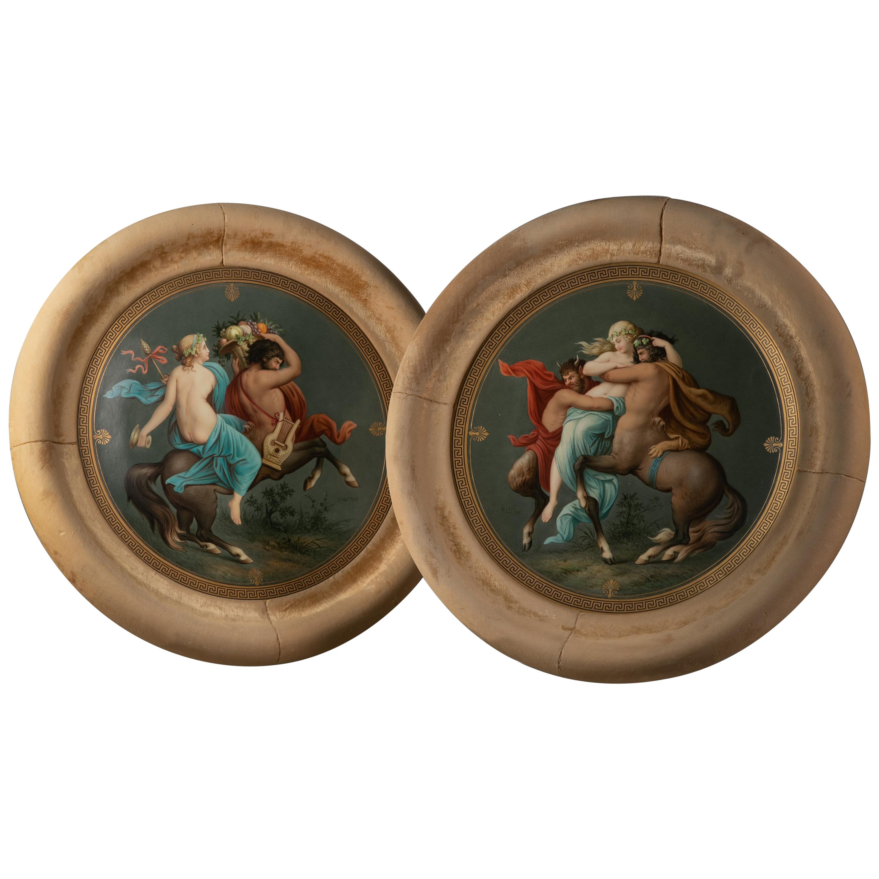 Coppia di grandi targhe circolari in porcellana inglese, Crown Derby, circa 1880