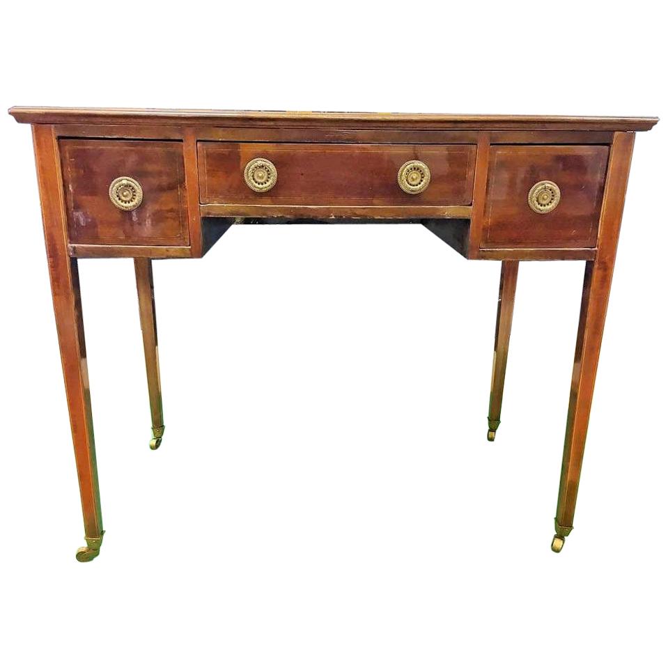 19th Century Louis XVI Mahogany and Leather Small Bureau Plat RESTORED For Sale