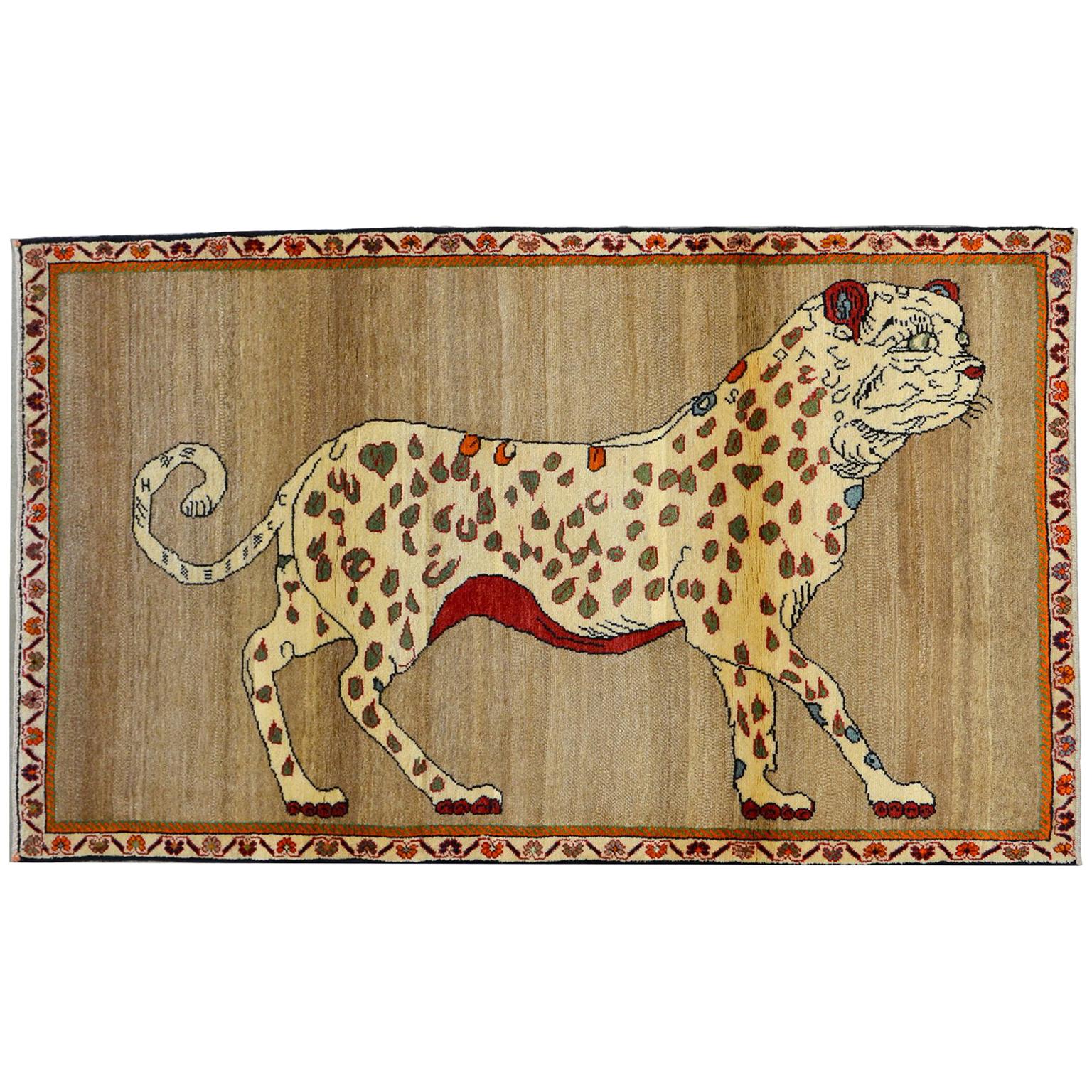 Vintage Persian Qashqai Leopard Animal circa 1930 in Pure Handspun Wool