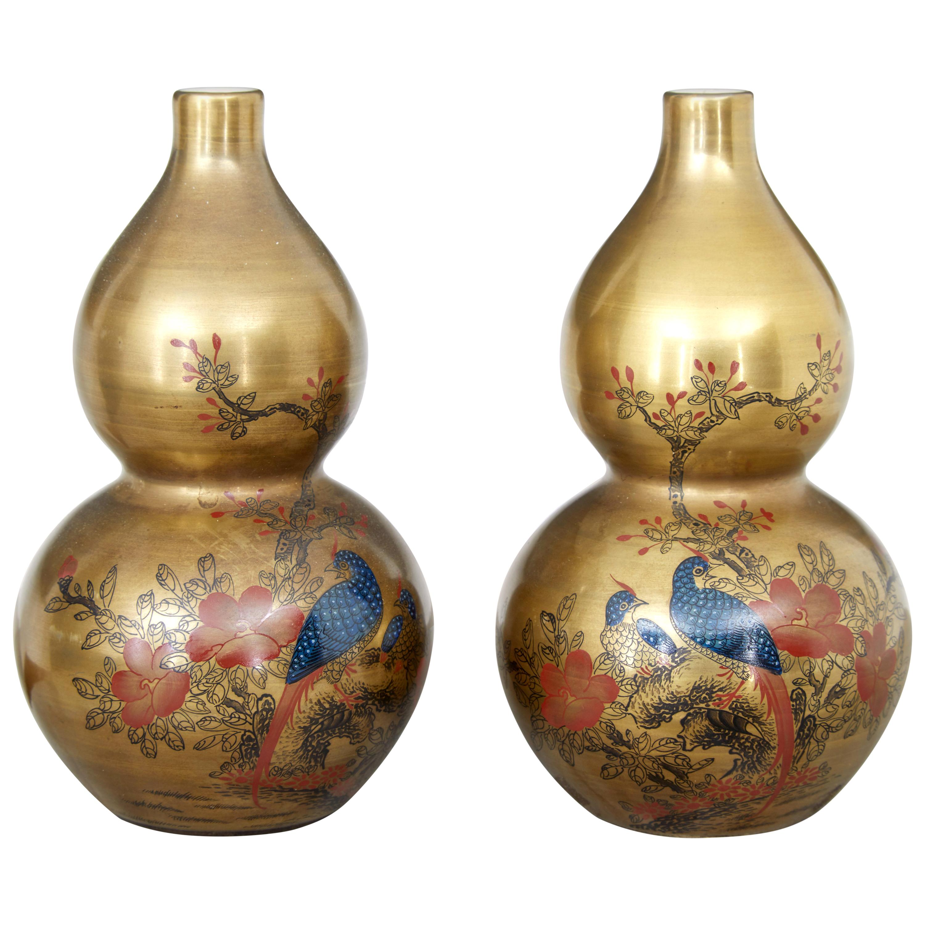 Pair of 1920s Chinese Republic Hand Decorated Porcelain Vases