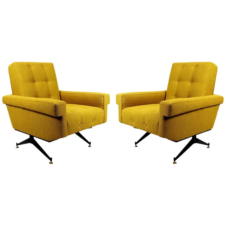 1960s Pair of Padded Armchairs, Yellow and Black, Steel, Upholstery, Italy For Sale