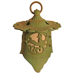 Japan Old Cast Bronze "Birds in Flight Lantern" Exquisite Details