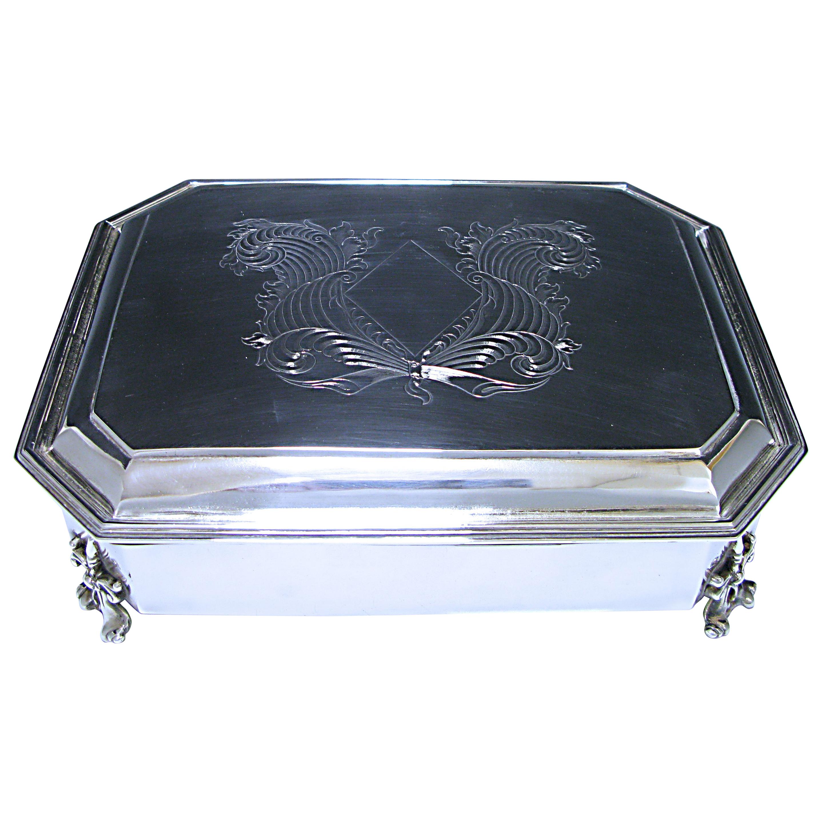Antique George v Sterling Silver Dressing Table, Jewellery Box Made 1917 For Sale