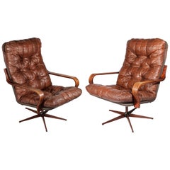 Spanish 1970s Pair of Leather Swivel Armchairs