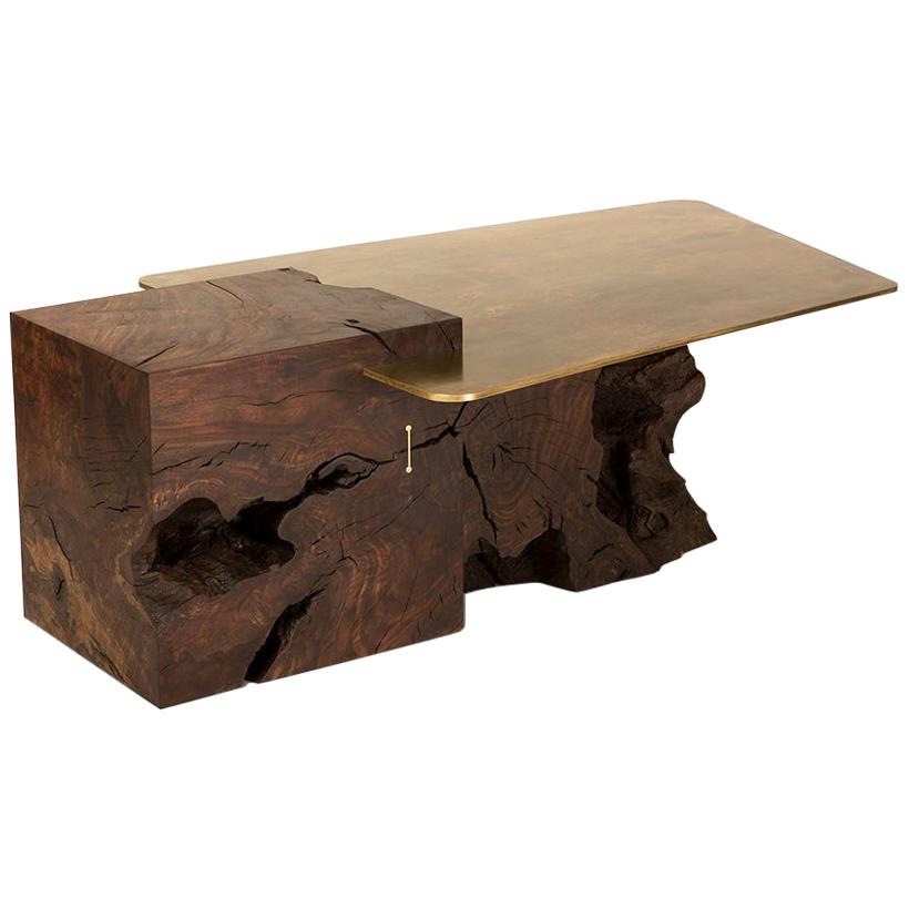 Table Basse Contemporaine Moderne en Laiton et Noyer Claro  en vente