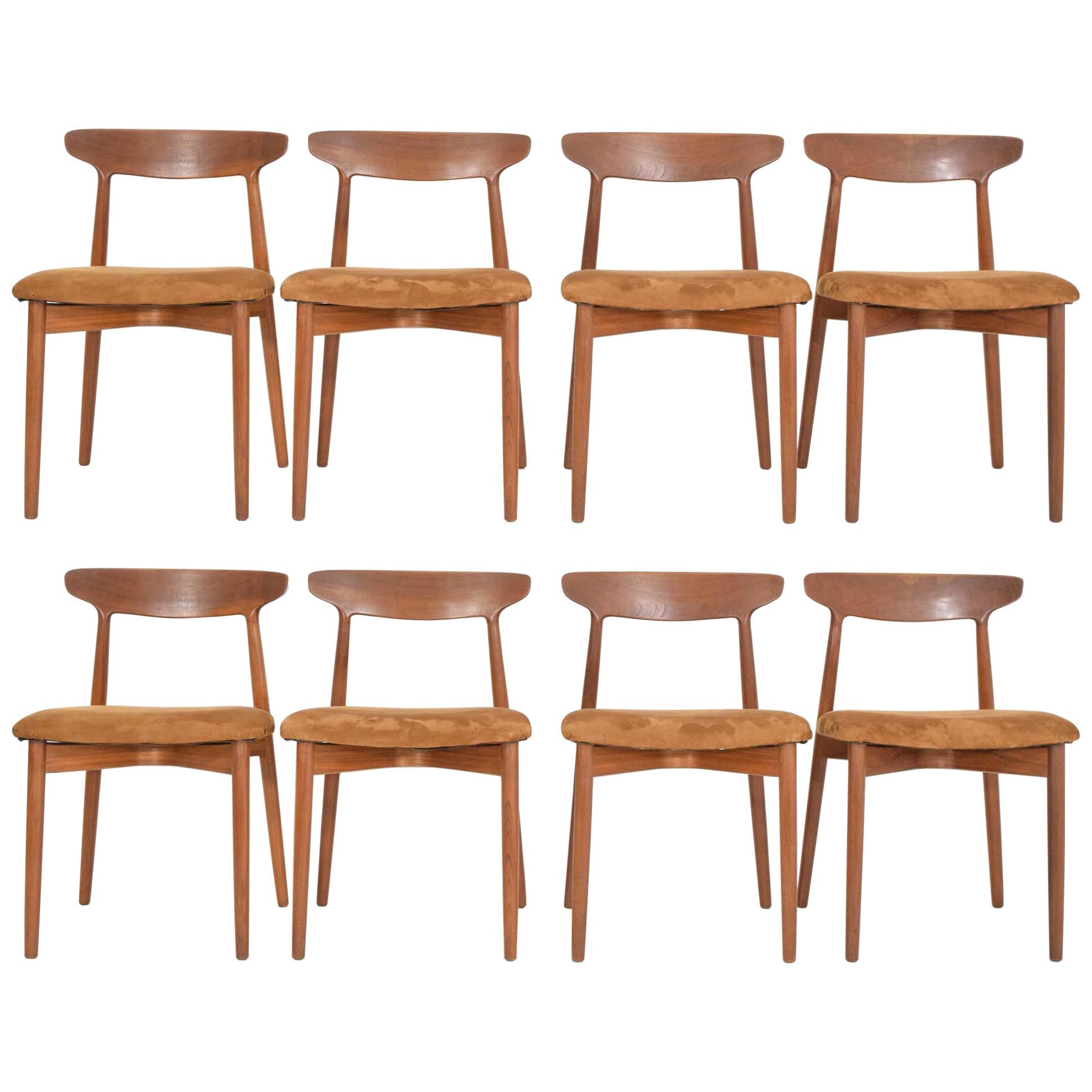 Set of Eight Harry Ostergaard, Model 59 Teak Dining Chairs