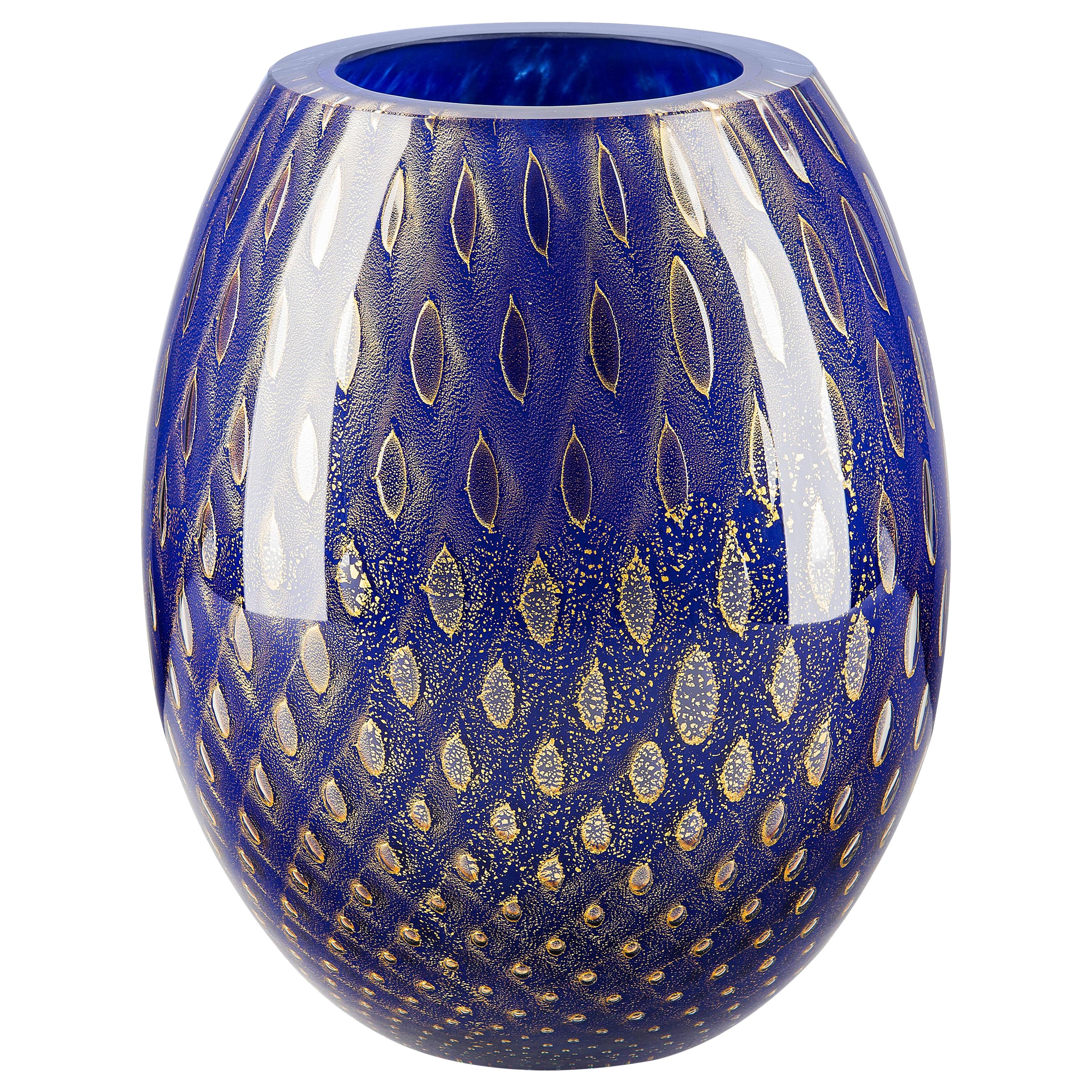 Vase ovale Mocenigo, verre de Murano, or 24 carats et bleu, Italie