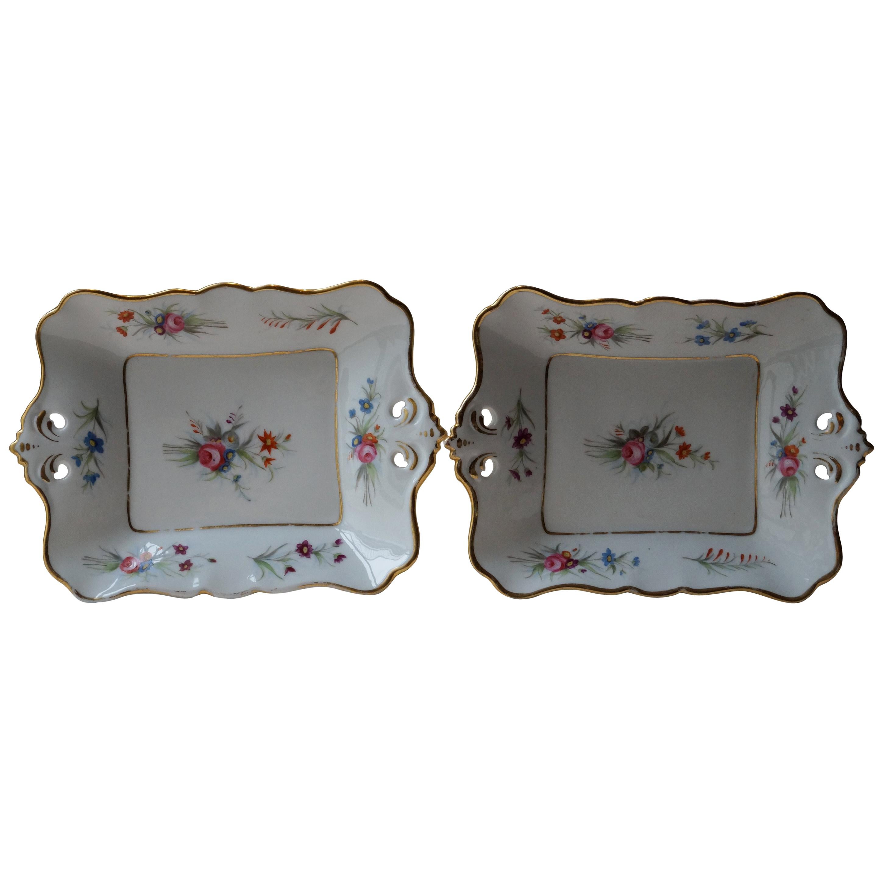Two Antique Old Paris Porcelain Presentation Dishes, France, circa 1880 For Sale
