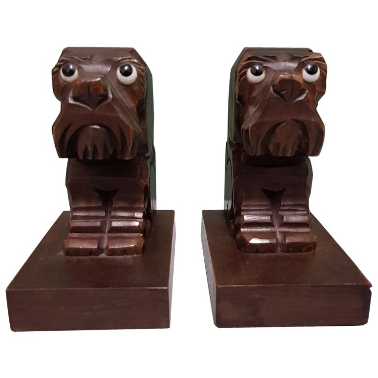 Pair of Mid-20th Century Hand Carved Sitting Dogs Bookends For Sale