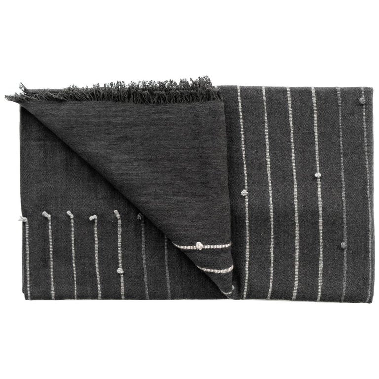 ALEI Handloom Throw / Blanket  For Sale