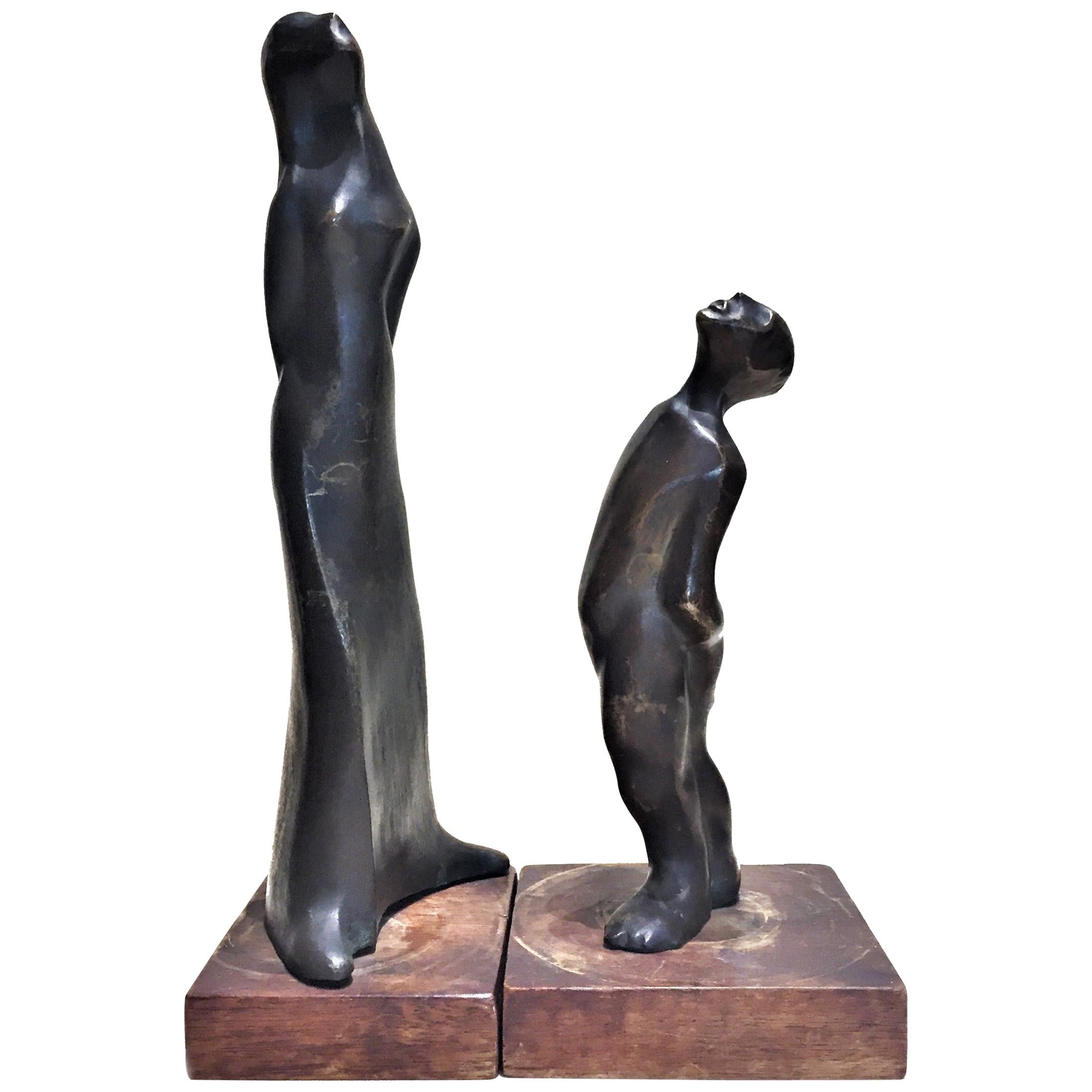 Lynn Davis, Pareja, grupo escultórico móvil de bronce patinado, hacia 1961 en venta