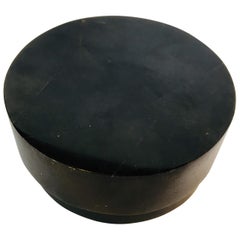 R&Y Augousti Round Pen Shell Box