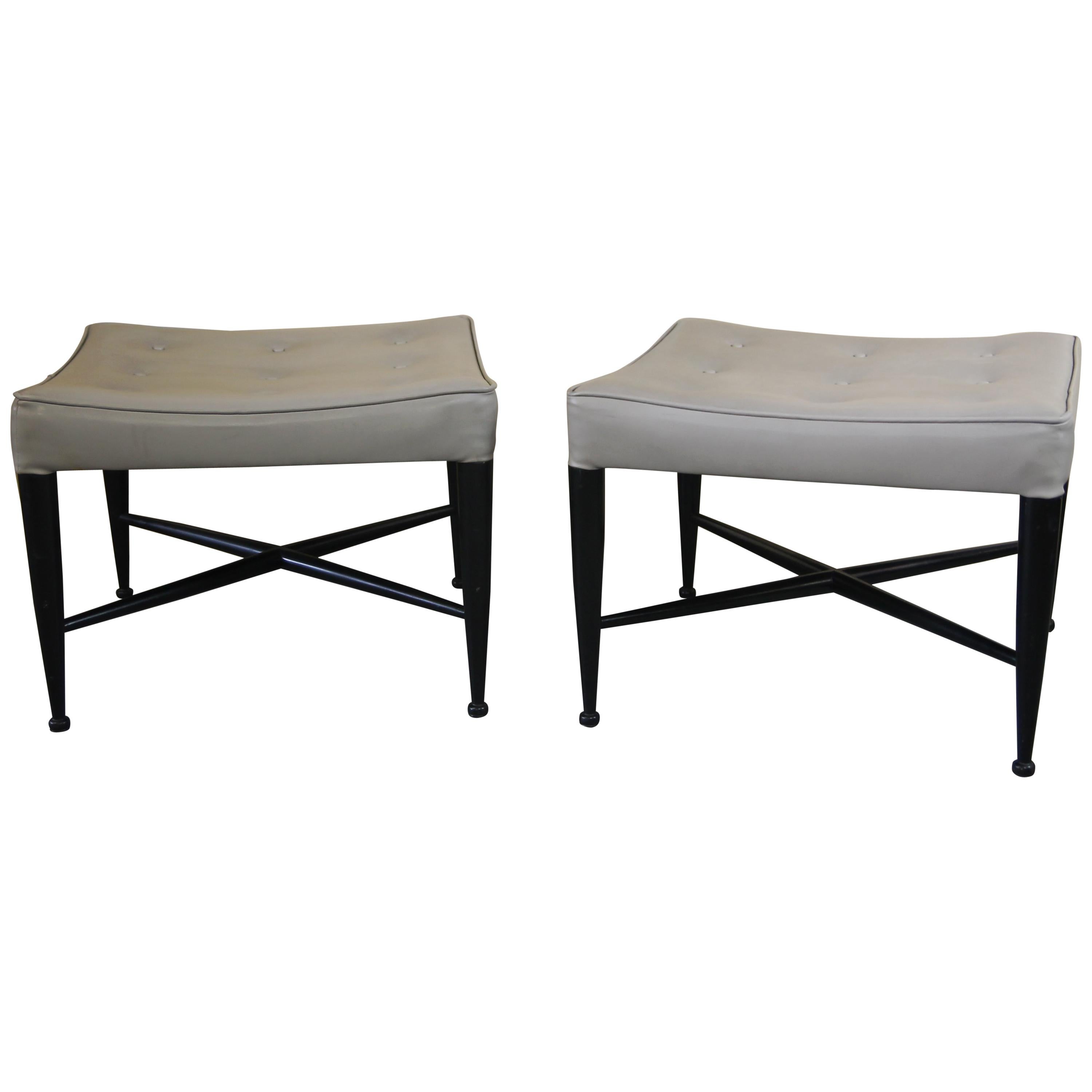 Elke Ottoman by L. Cruzata for Siglo Moderno For Sale at 1stDibs