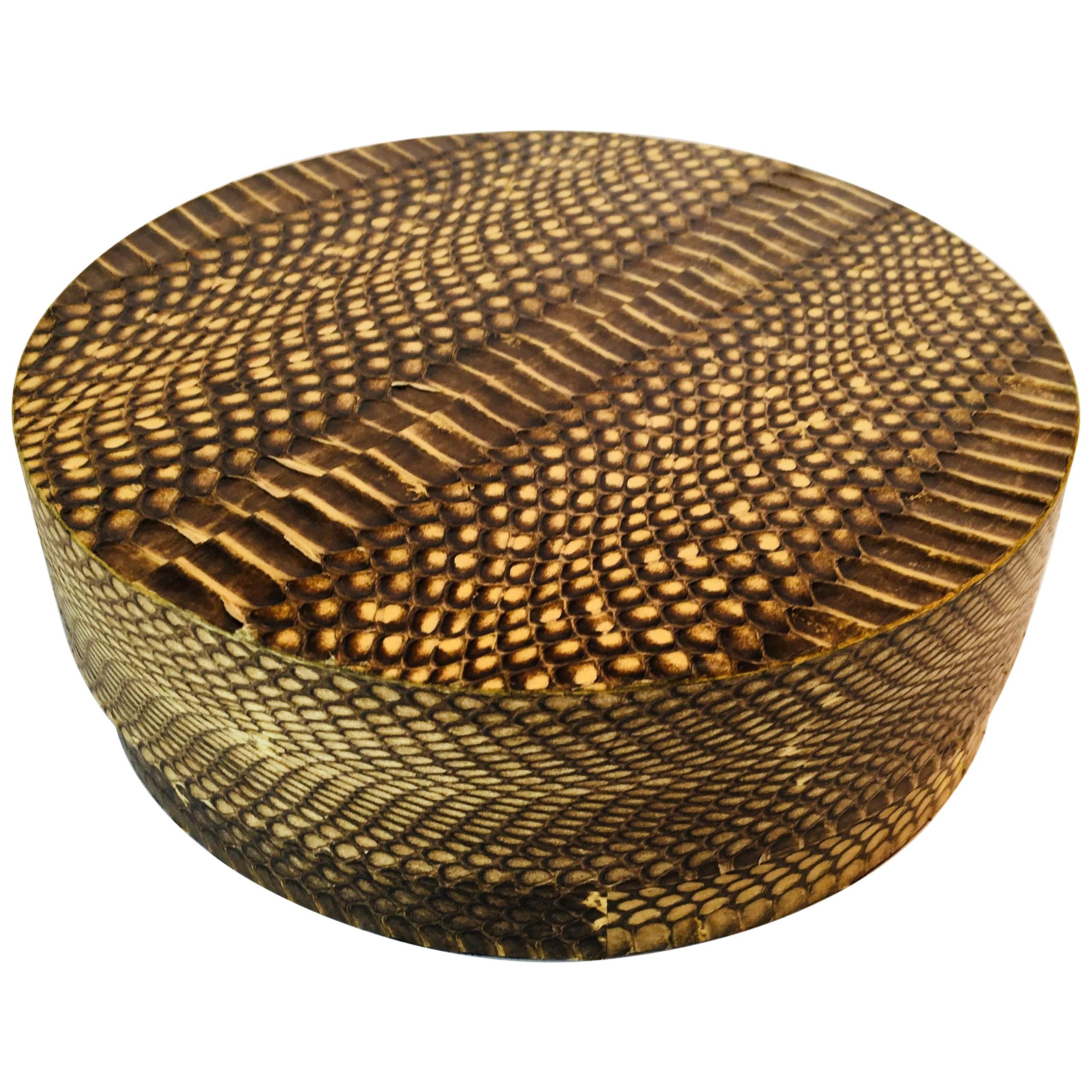 R&Y Augousti Round Python Box