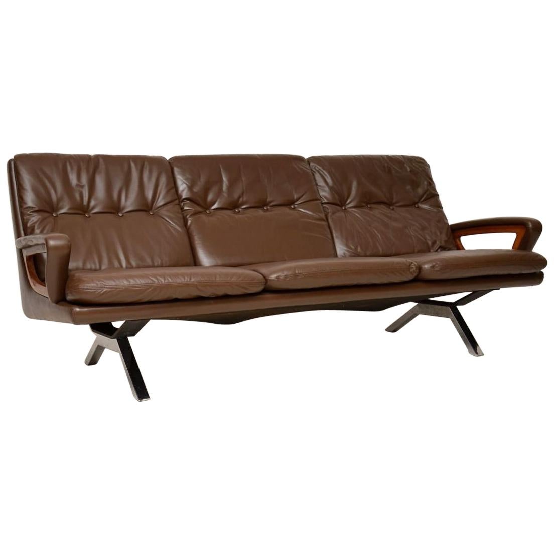 1960er Jahre Dänisch Vintage Leder Teak und Chrom Sofa