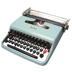 Machine à écrire Lettera 22 de Marcello Nizzoli pour Olivetti:: 1950