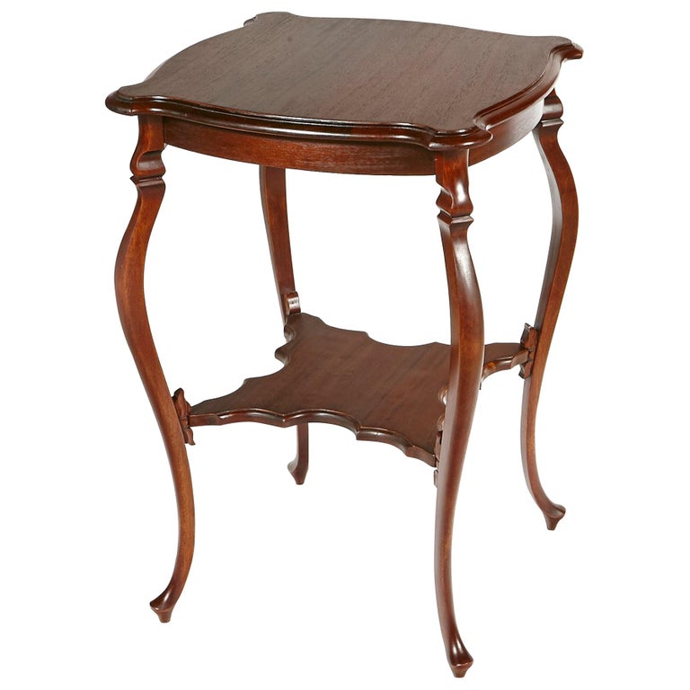 Cabriole Leg Side Table For Sale at 1stDibs | cabriole leg table