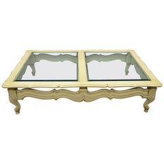 Gran mesa de centro vintage francesa estilo Hollywood Regency de cristal biselado color crema