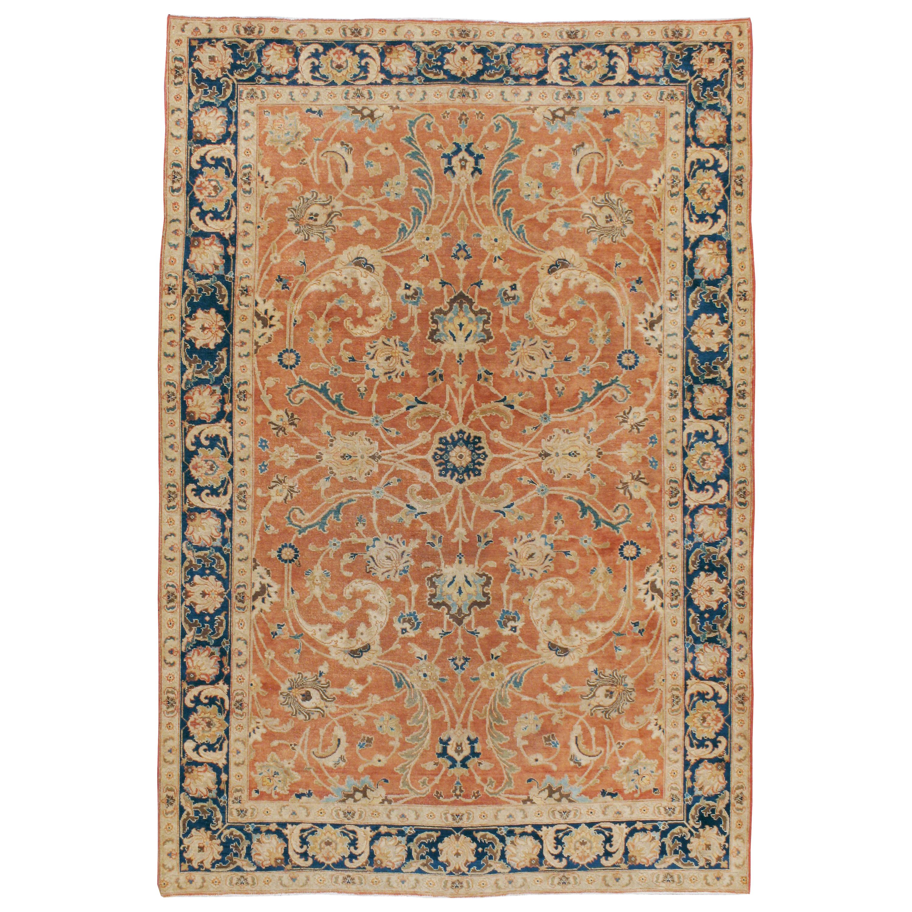 Persian Isfahan Carpet For Sale at 1stDibs
