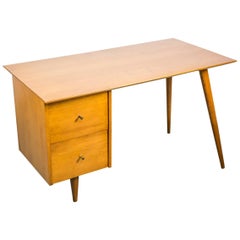 Paul McCobb Desk for Planner Group in Solid Maple, 1950s
