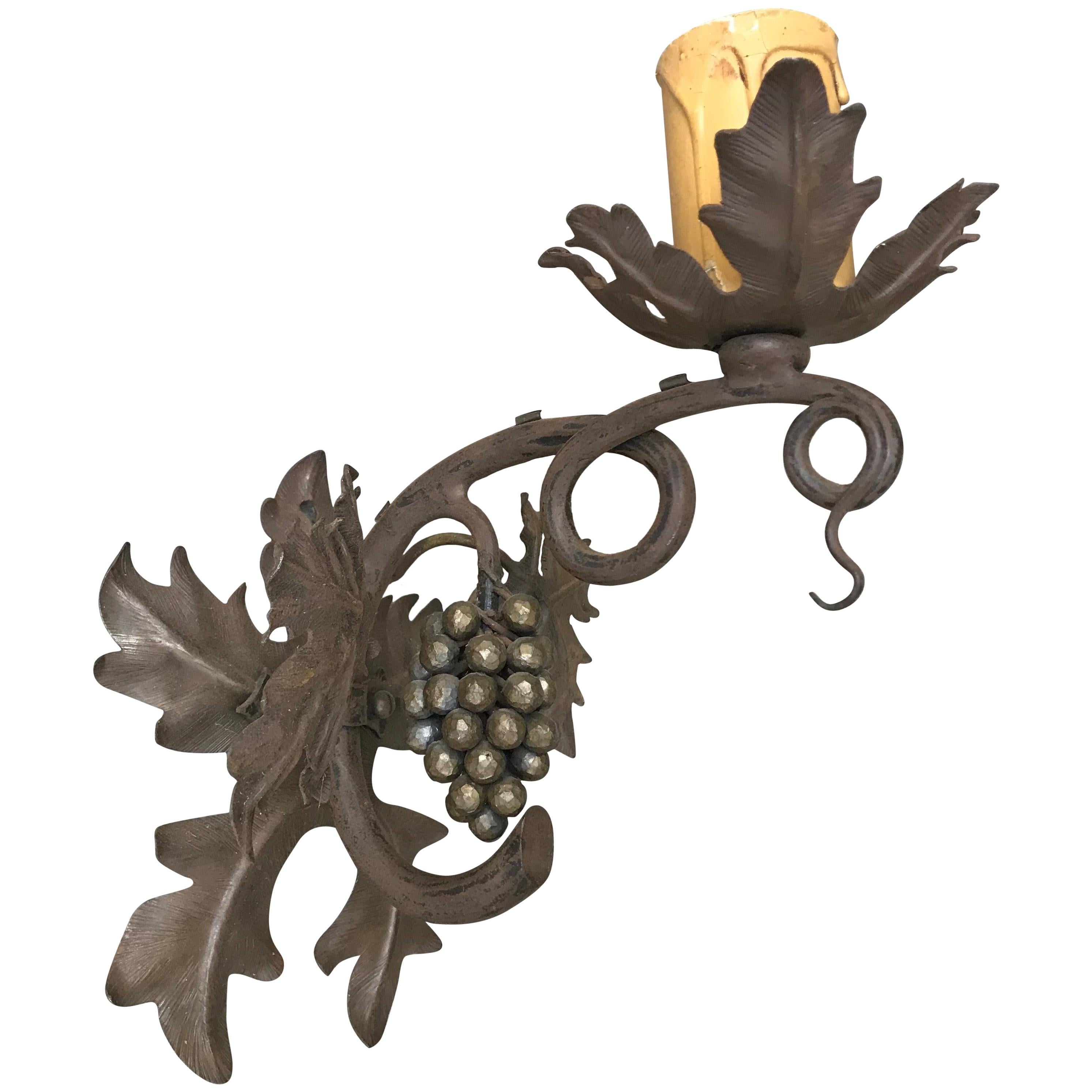 Antique Wine Theme Wall Lamp/Sconce with Wrought Iron Bunch of Grapes & Leafs