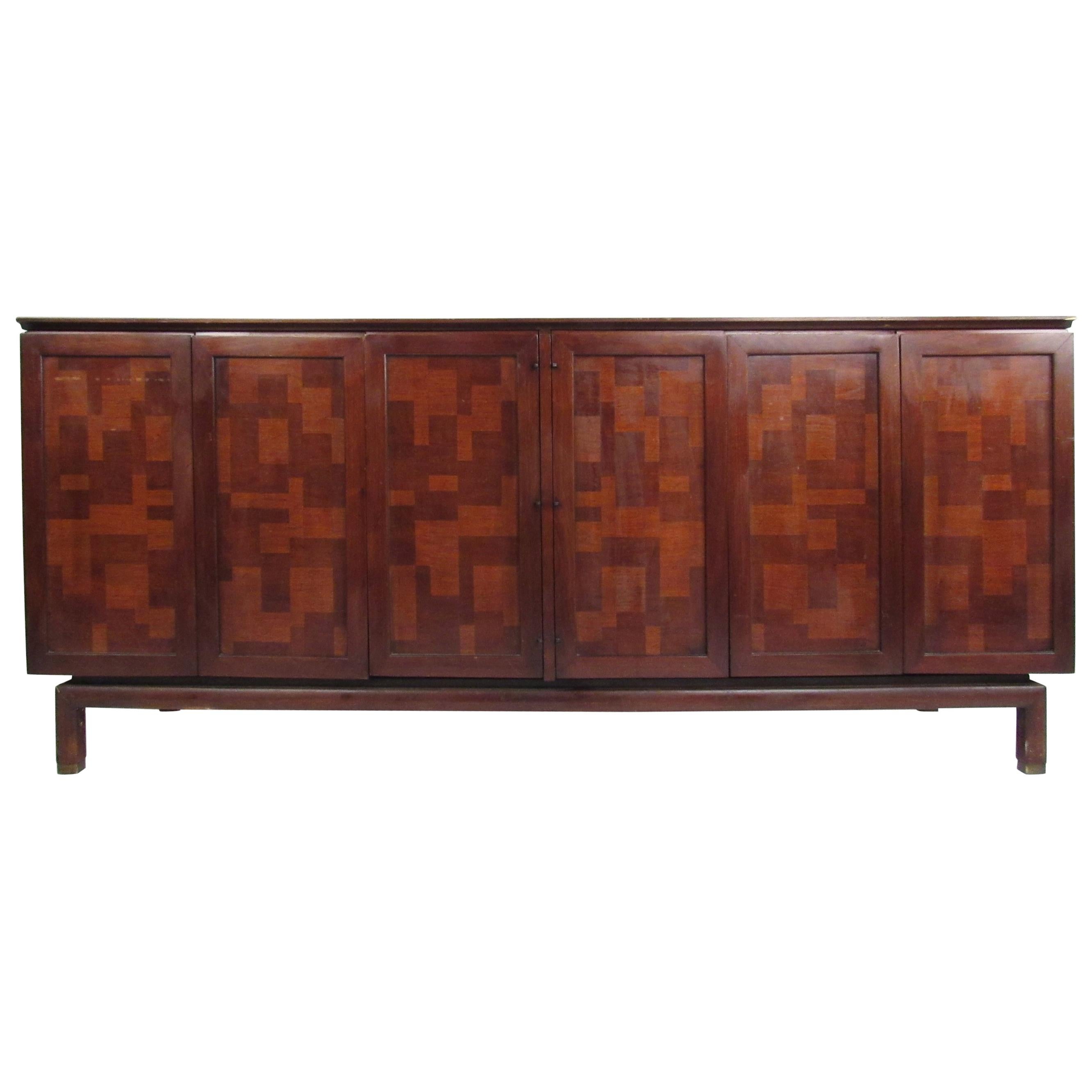 White Lacquer Fluted Front Dresser by Kling Furniture For Sale at 1stdibs