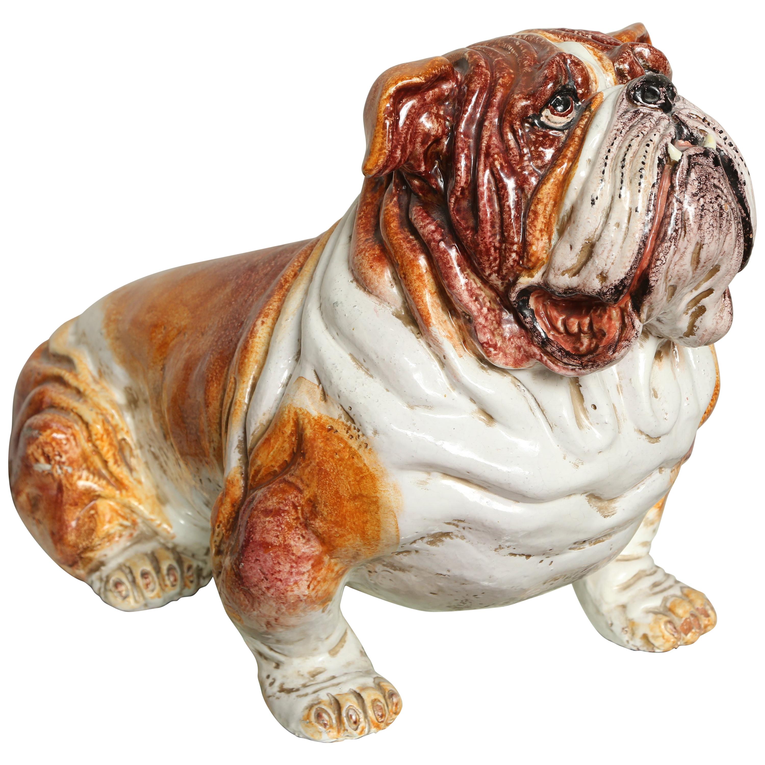 Großer Terrakotta-bullenhund