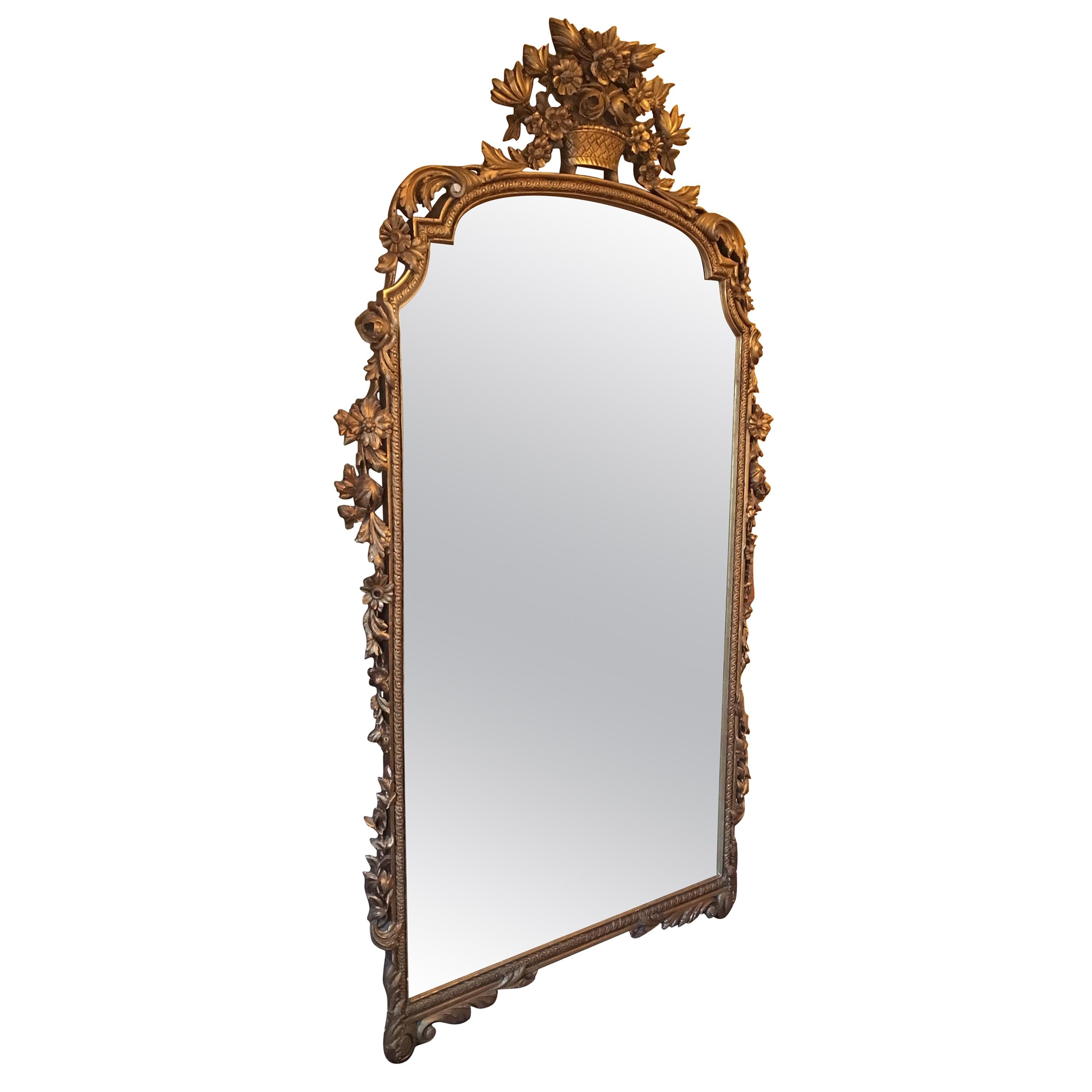 Grand miroir de salon continental doré, 20ème siècle