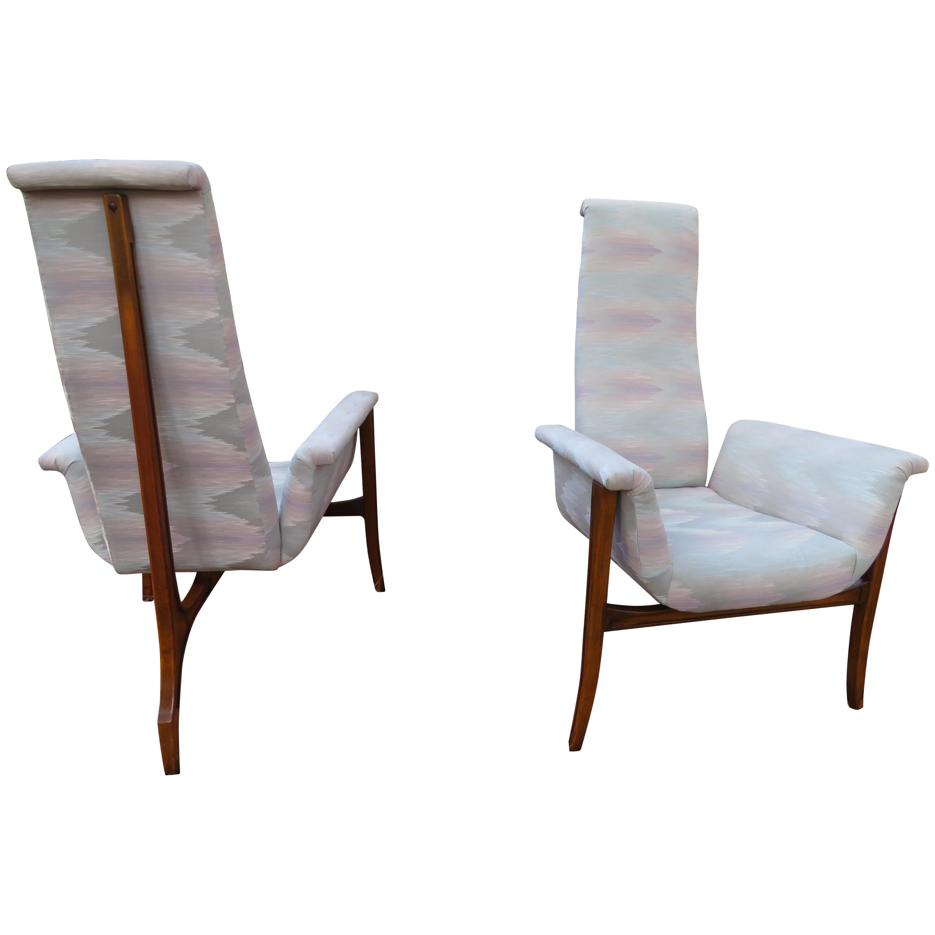 Magnifique paire de fauteuils de salon sculpturaux à 3 pieds, modernes du milieu du siècle dernier