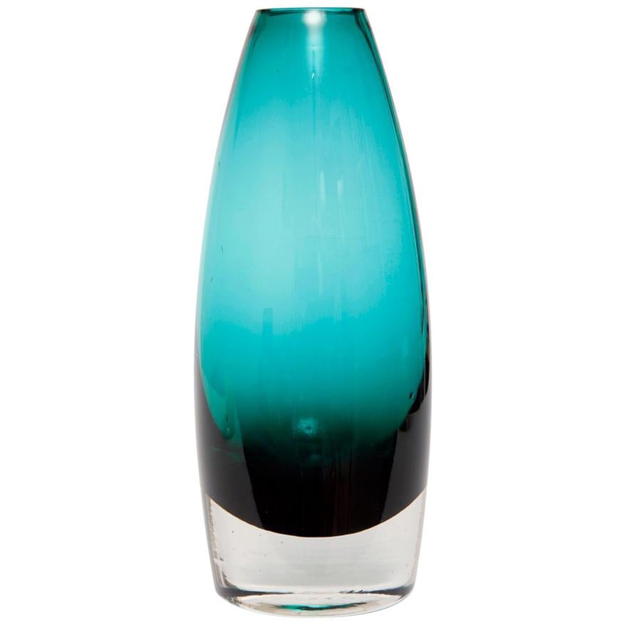 Finnish Riihimaki Turquoise Art Glass Vase Riihi by Tamara Aladin, 1960s For Sale