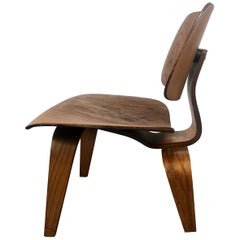 1. Jahr Produktion Charles Eames L C W 'Lounge Chair' Early Evans Label