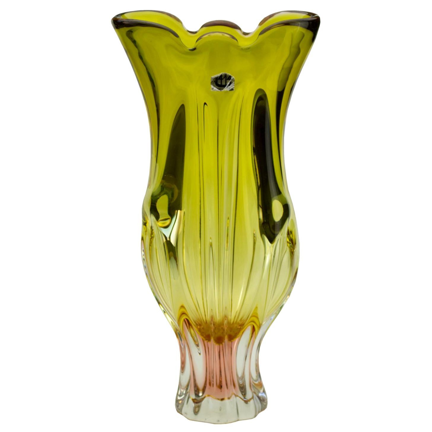Bohemian Art Glass Vase by Josef Hospodka, Chribska Glasswork, 1960