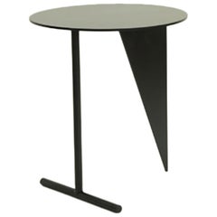 Max Enrich Powder Coated Iron Contemporary circular Side Table "Stabile"