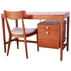 Kipp Stewart for Drexel Declaration Bureau et chaise en noyer:: de style moderne du milieu du siècle dernier