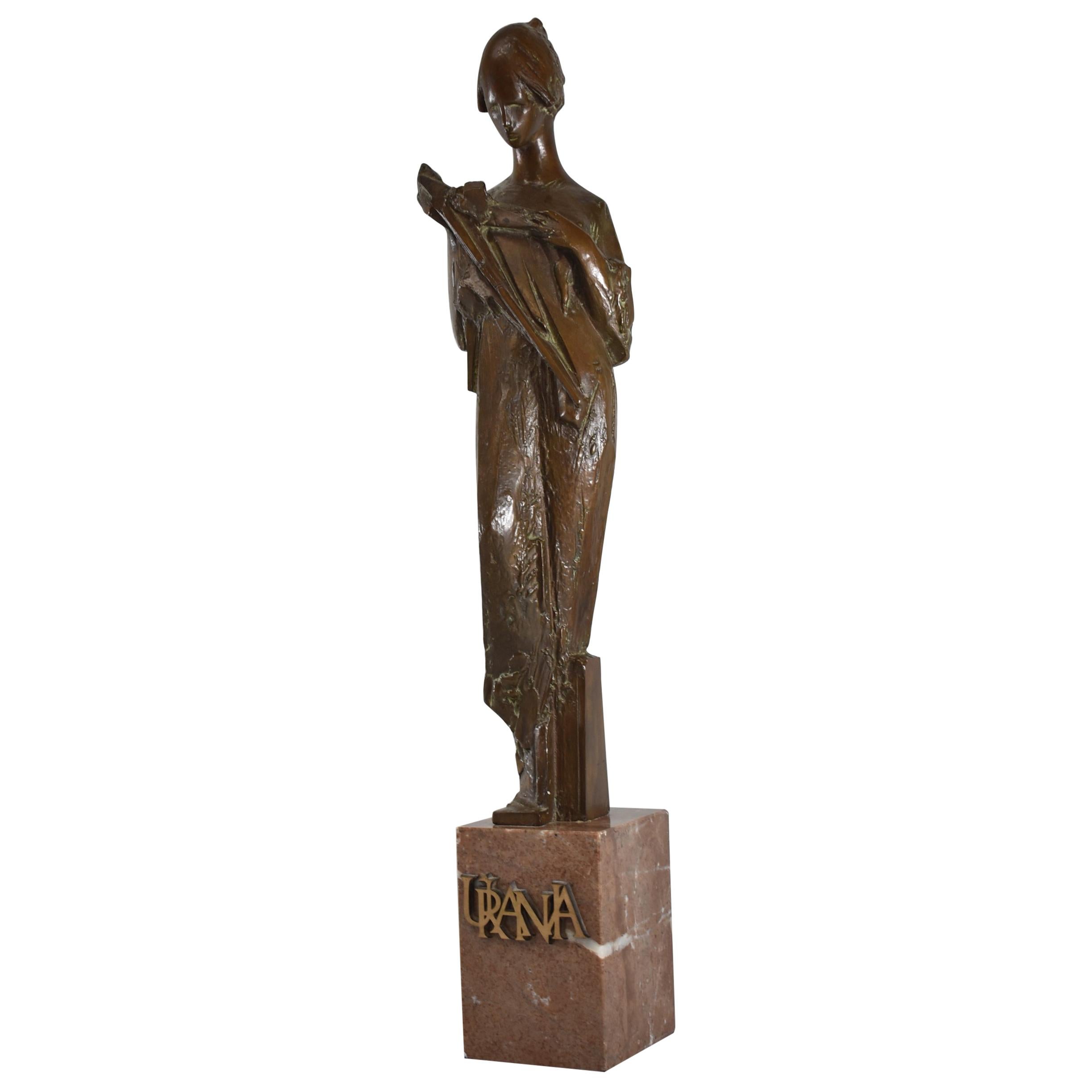 Statuette féminine en bronze, base en marbre Urania de Jan Hanna en vente