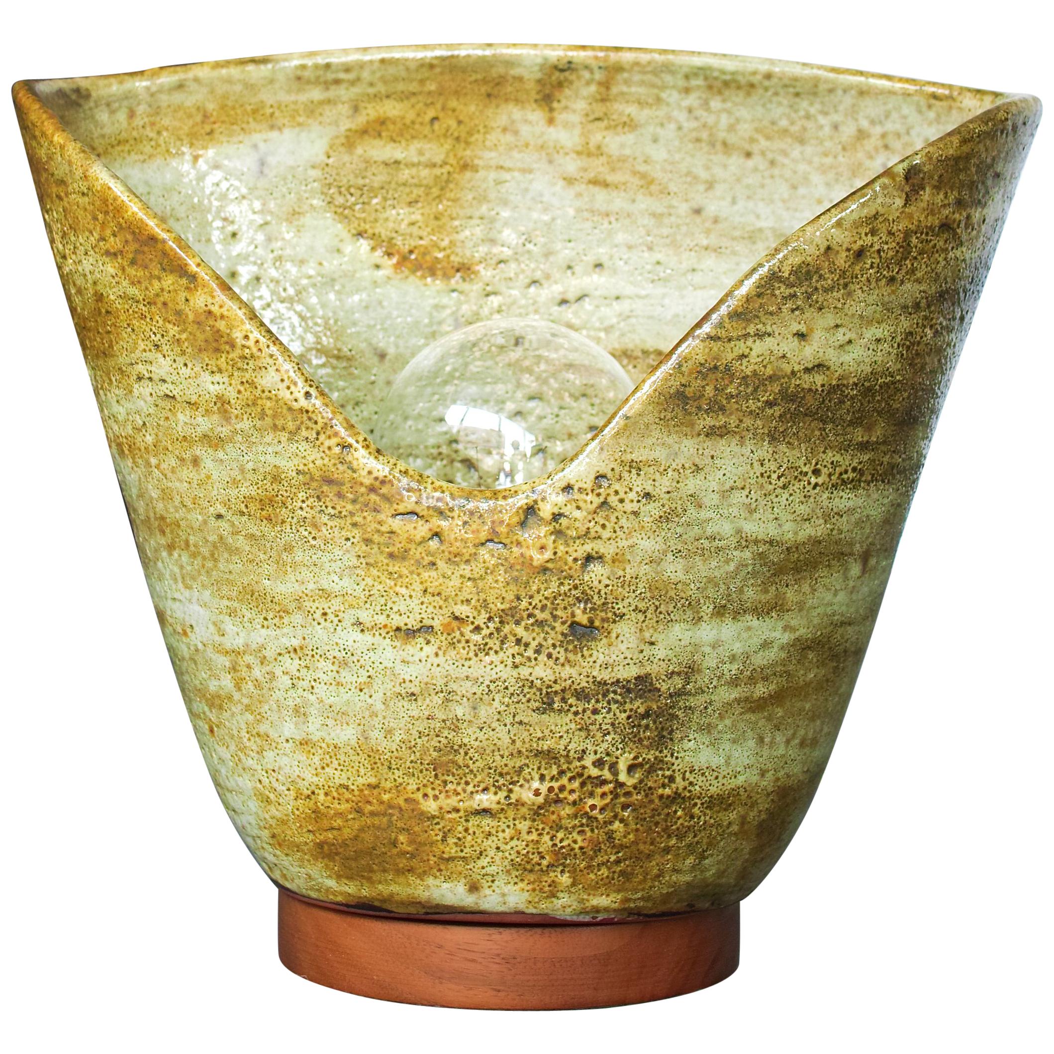 Keramik-Tischlampe aus der Mitte des Jahrhunderts, Design Technics zugeschrieben im Angebot