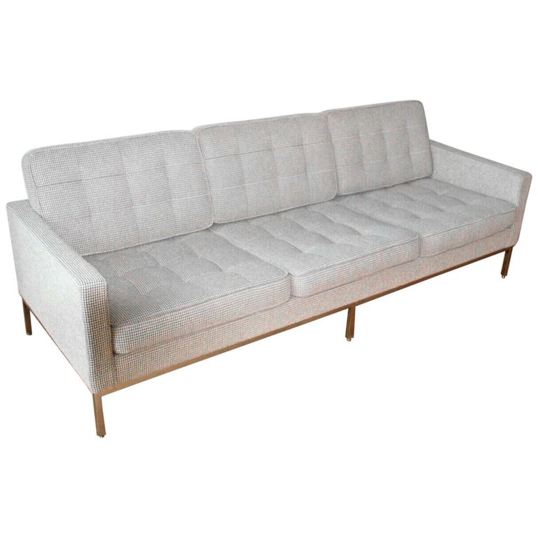 Jong Verrast Inpakken Pristine Florence Knoll Sofa for Knoll International For Sale at 1stDibs |  florence knoll sofa replica