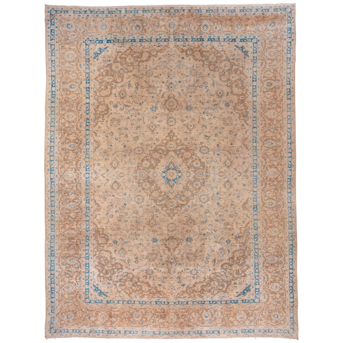 Tabriz Carpet, Soft Palette, circa 1920s For Sale