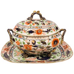 Soupière Imari anglaise ancienne et son Stand