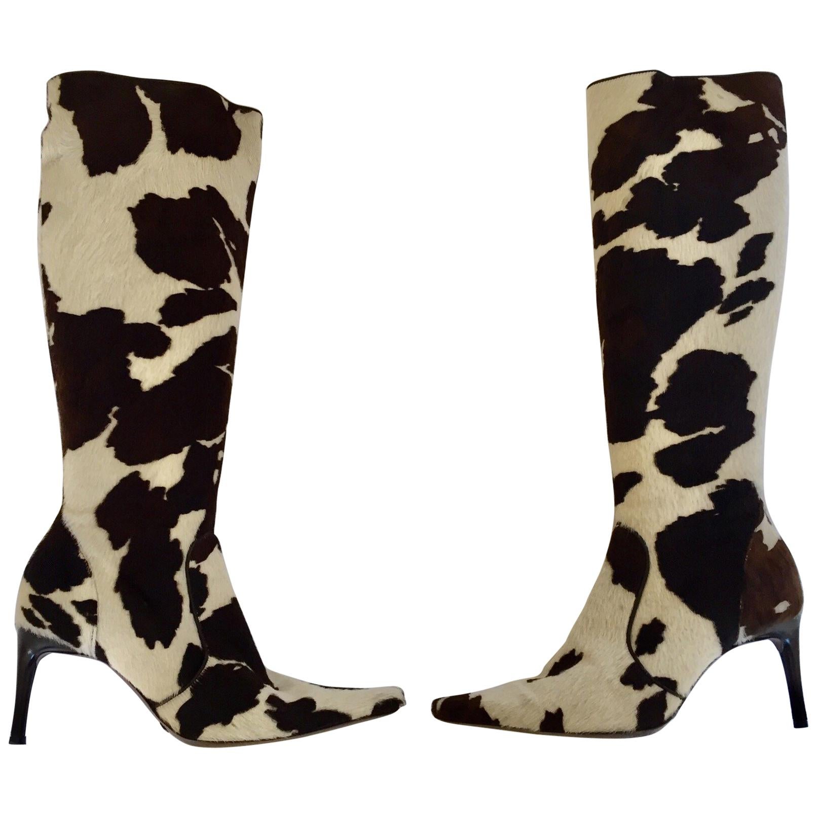 Dolce Gabbana Fitted Stiefel mit Tierdruck im Angebot