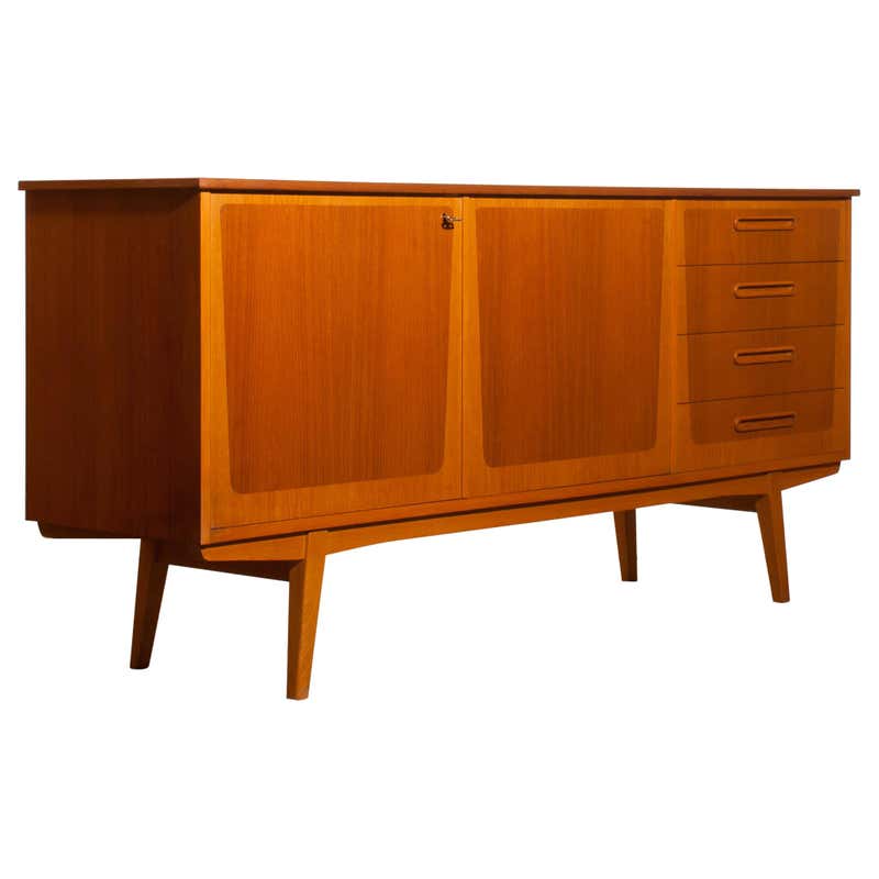 Antique and Vintage Sideboards - 5,800 For Sale at 1stdibs - Page 2