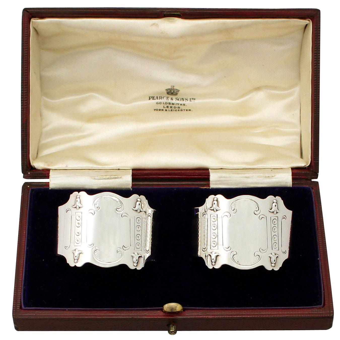 Antique Art Nouveau Style Boxed English Sterling Silver Napkin Rings