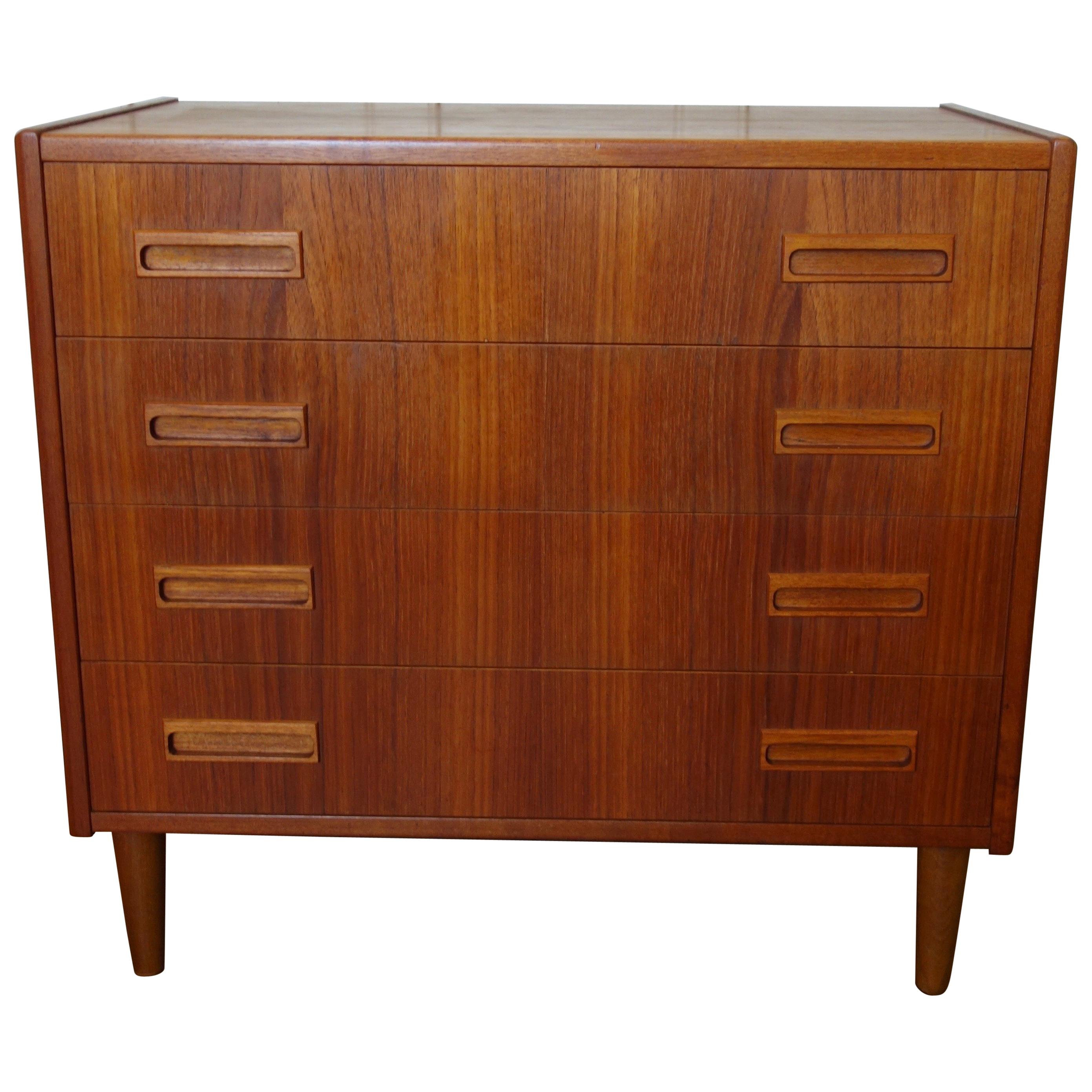 Danish Rosewood Chest of Drawers by Otto Nielsen, 1960s