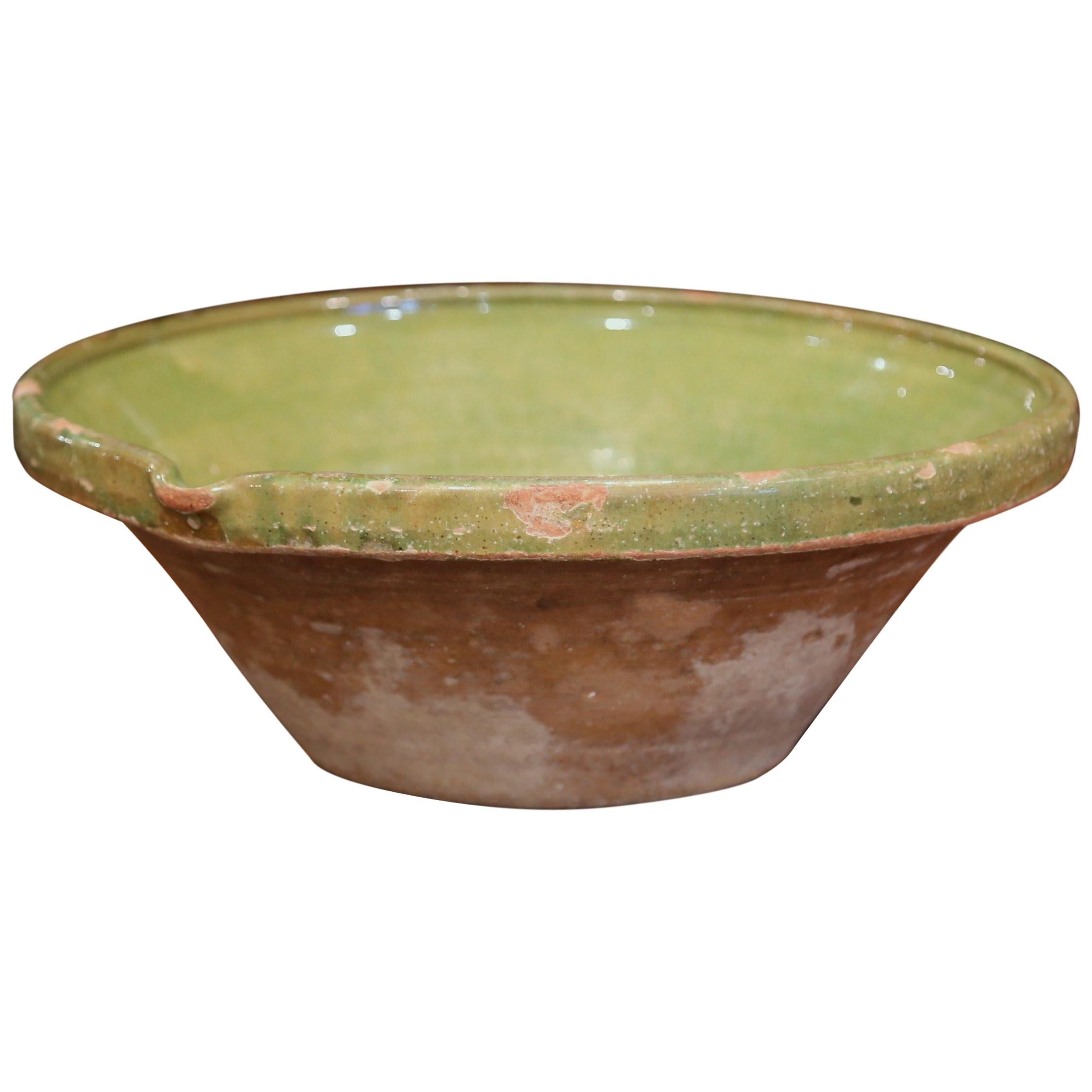 19th Century French Green Glazed Terracotta Decorative Bowl from Provence