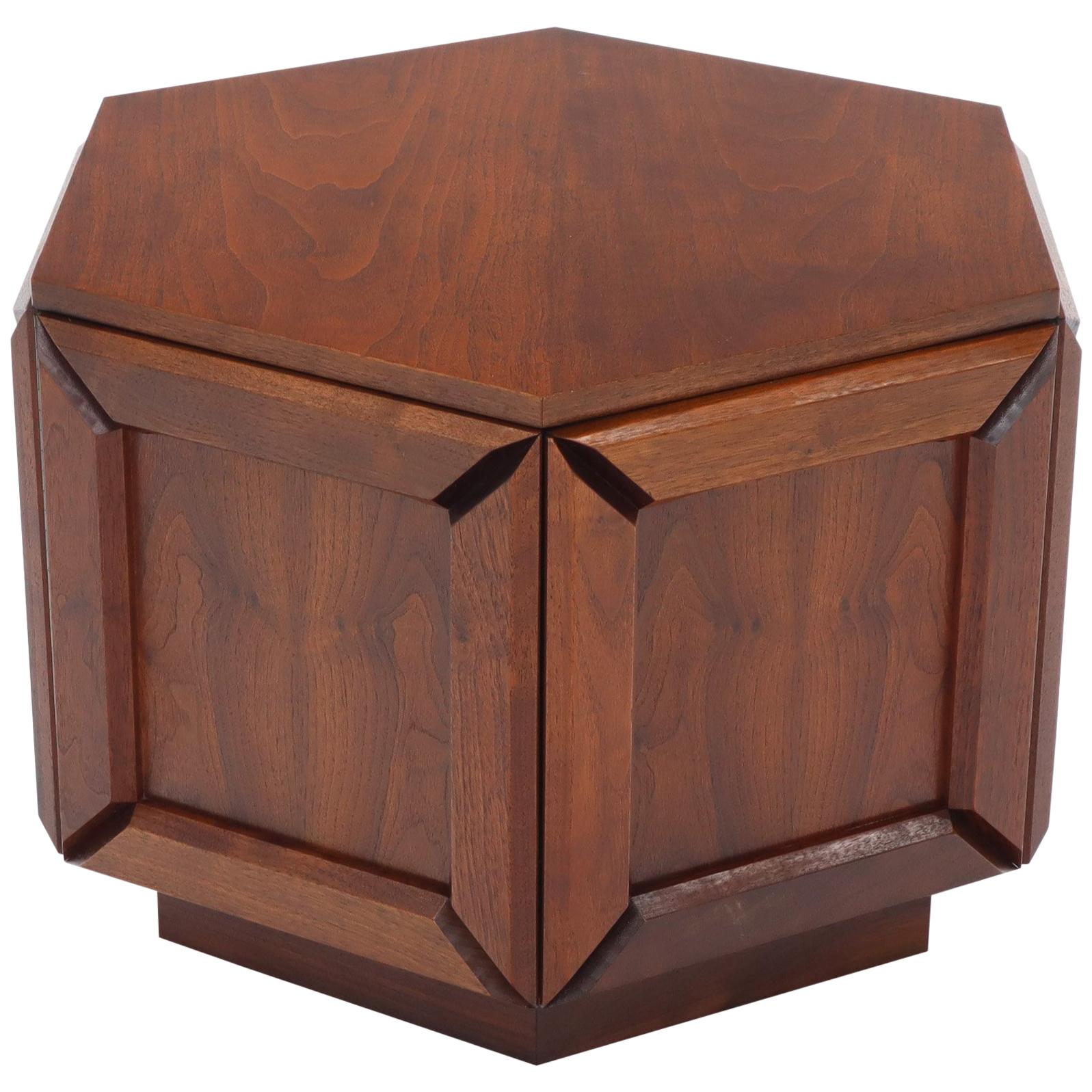 Solid Oiled Walnut Heavy Face Sides Hexagon Shape Side Center Occasional Table For Sale