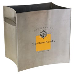 Vieille glacière à champagne Veuve Clicquot Ponsardin