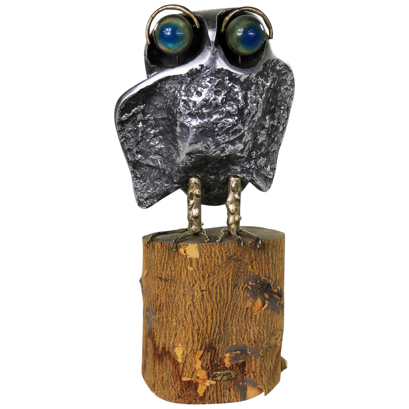 Mid-Century Modern Owl Sculpture by Curtis Jere in Cast Aluminum on Wood Stump